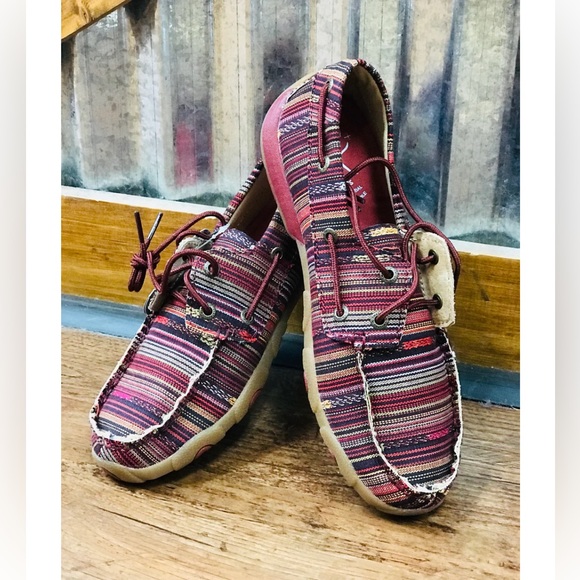 Twisted X Boots Red/Multi Women's Boat Shoes Driving Mocs D Toe Size 7 - Picture 2 of 11